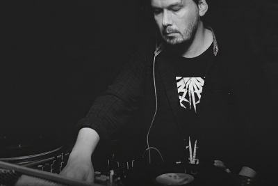 DJ INV
